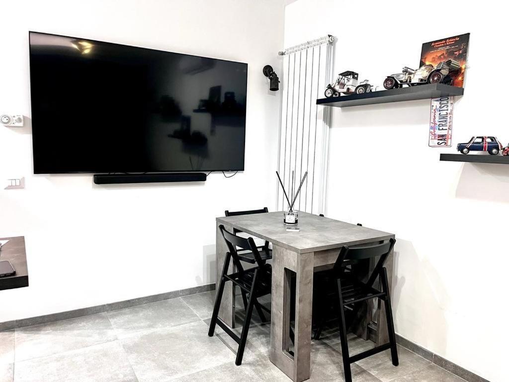 La Delizia Apartment Bari Luaran gambar